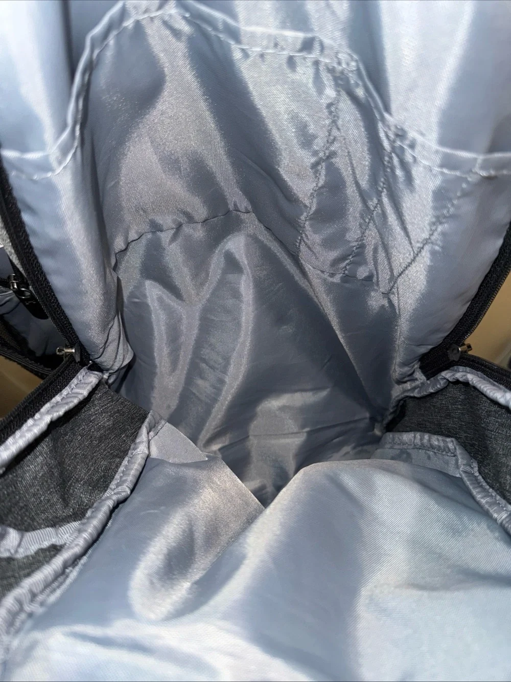Under Armour Gray and Black Men’s Backpack excellent travel